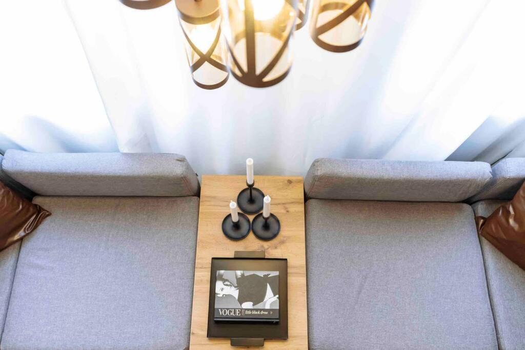Stunning Views 2Br Intercontinental Flat Apartment บูคาเรสต์ ภายนอก รูปภาพ