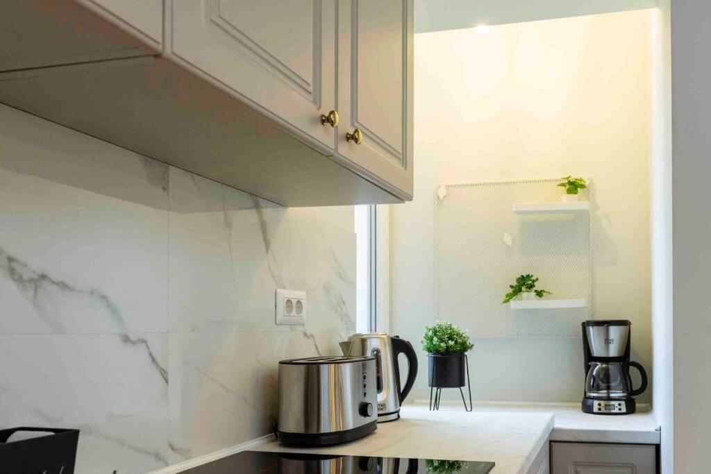 Stunning Views 2Br Intercontinental Flat Apartment บูคาเรสต์ ภายนอก รูปภาพ